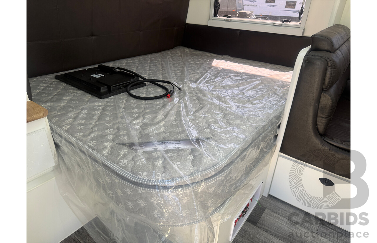 2024 MALIBU FAMILY MINI 2 BUNK 17FT SINGLE AXLE CARAVAN - WHITE/BLACK