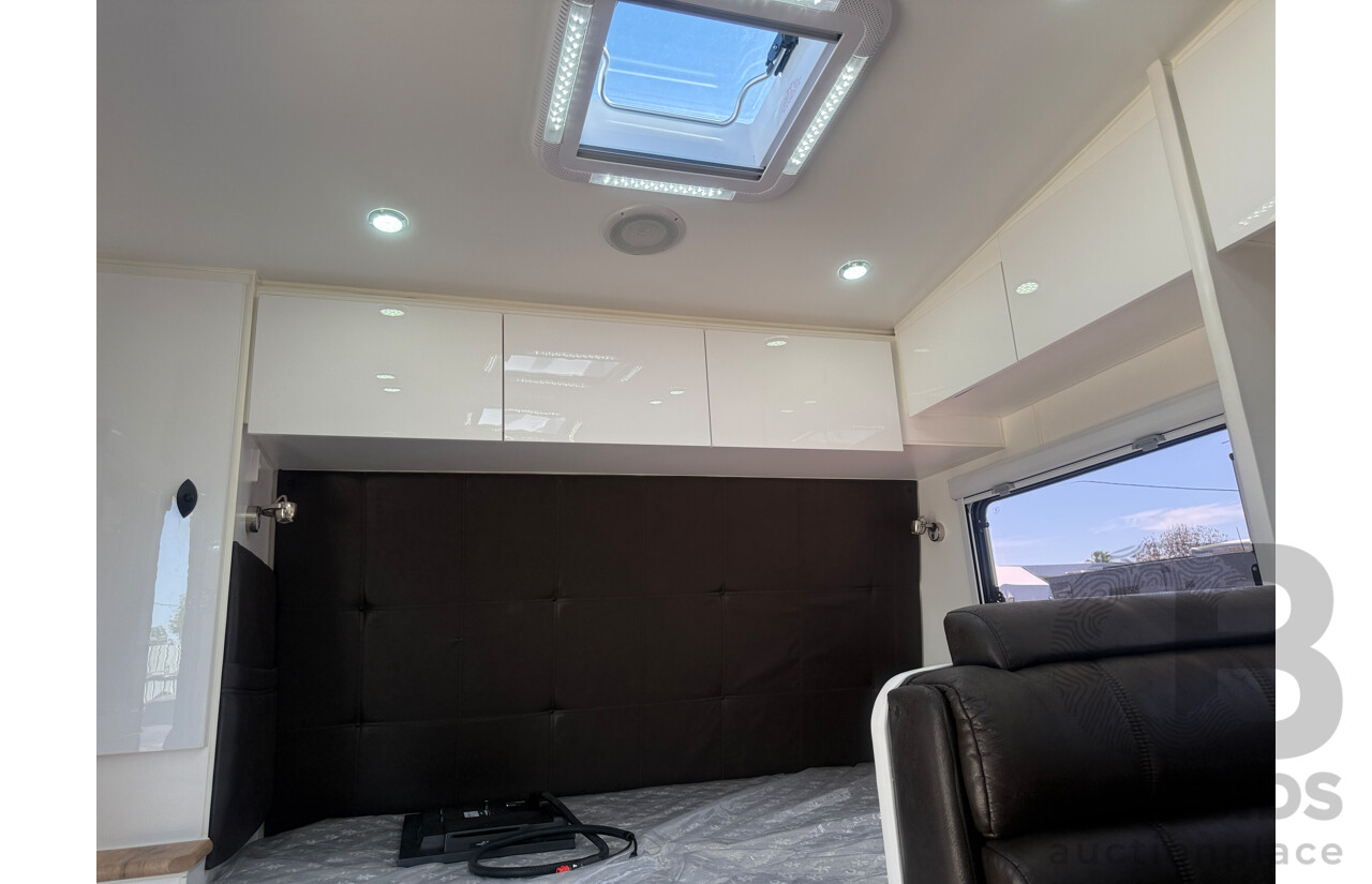 2024 MALIBU FAMILY MINI 2 BUNK 17FT SINGLE AXLE CARAVAN - WHITE/BLACK