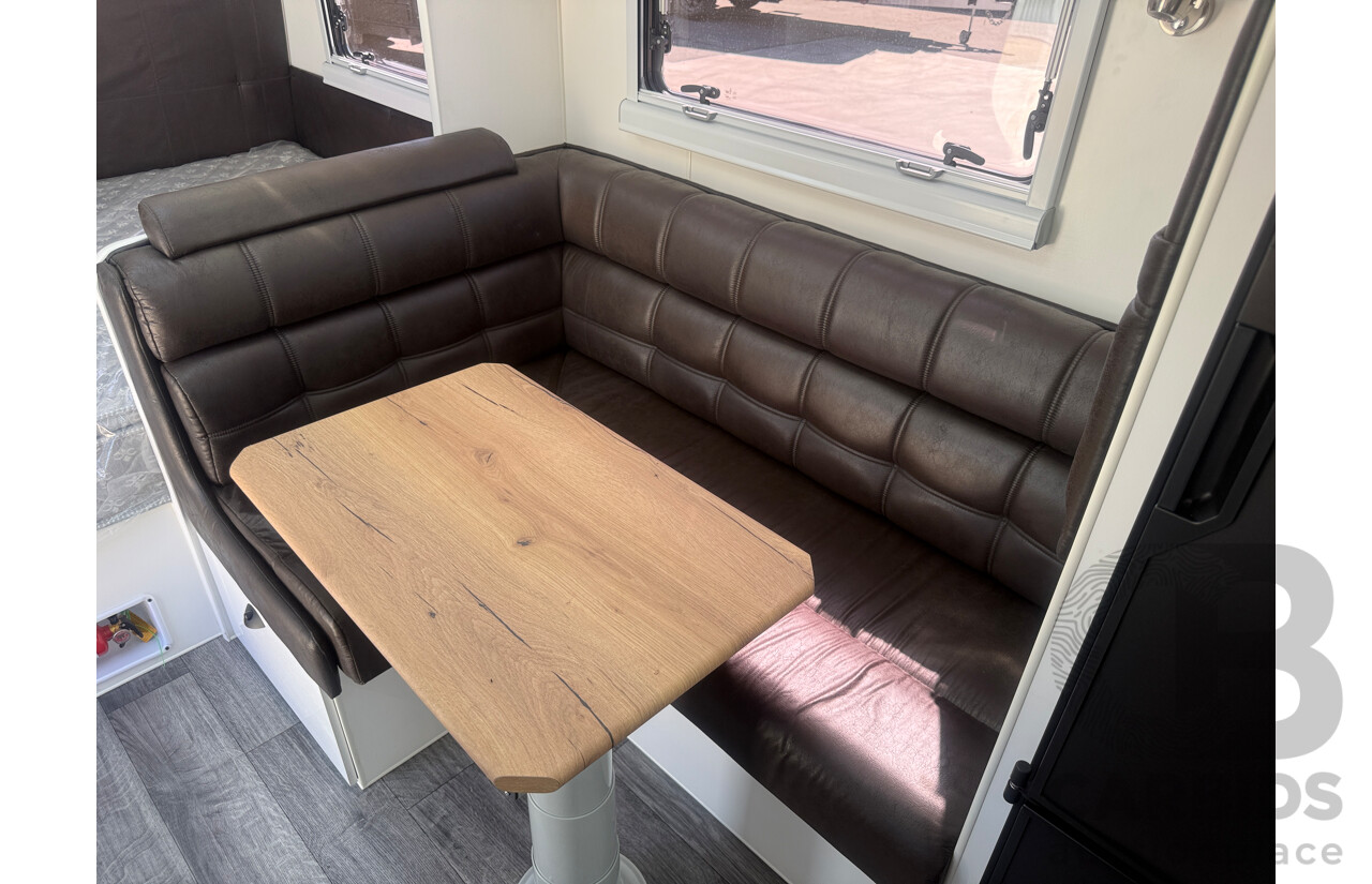 2024 MALIBU FAMILY MINI 2 BUNK 17FT SINGLE AXLE CARAVAN - WHITE/BLACK