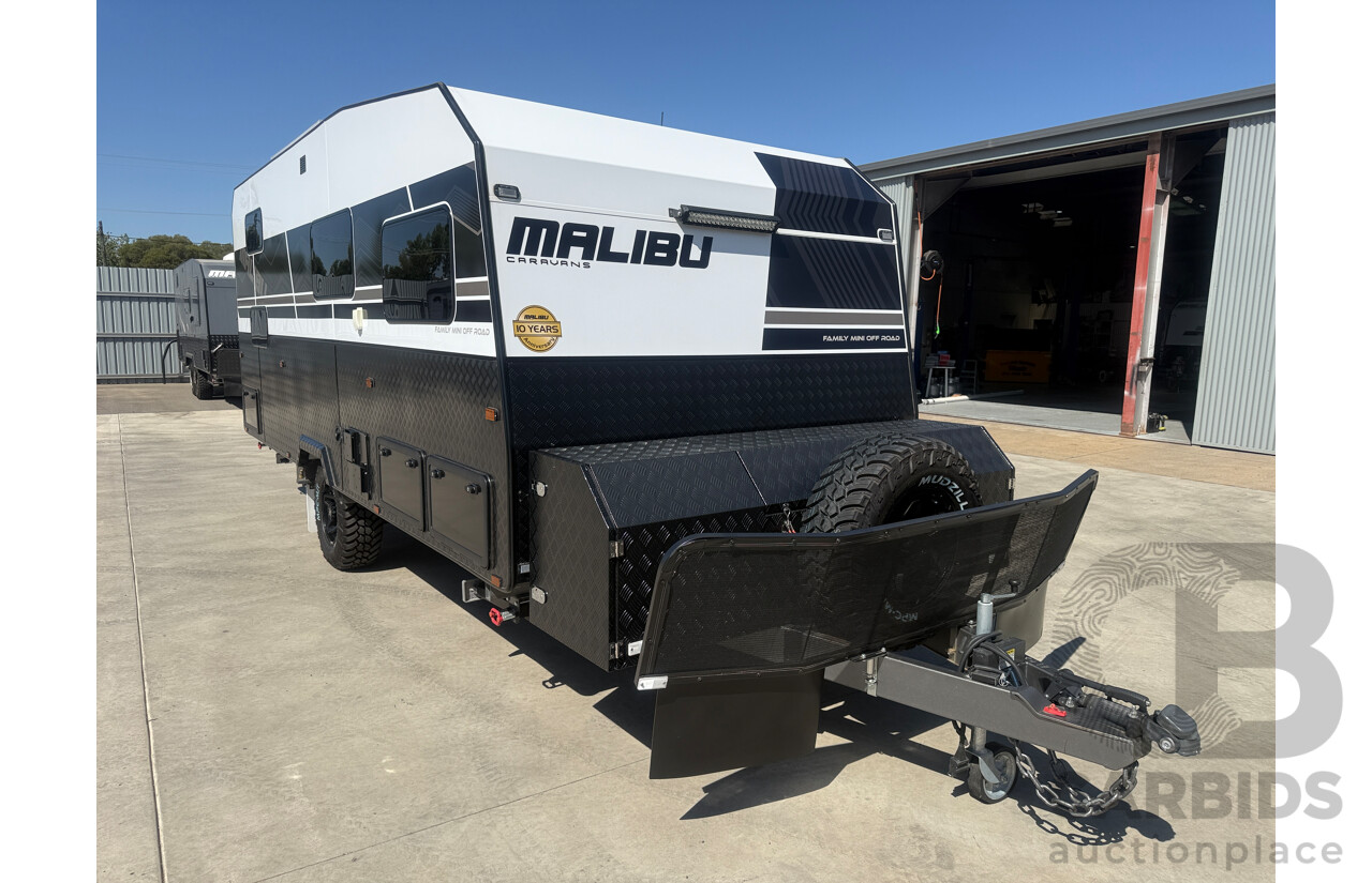 2024 MALIBU FAMILY MINI 2 BUNK 17FT SINGLE AXLE CARAVAN - WHITE/BLACK
