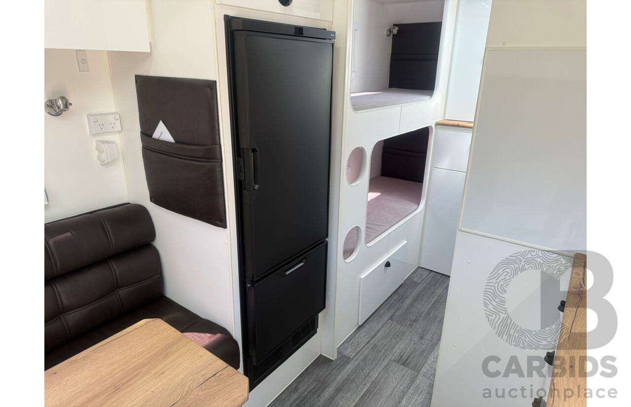 2024 MALIBU FAMILY MINI 2 BUNK 17FT SINGLE AXLE CARAVAN - WHITE/BLACK