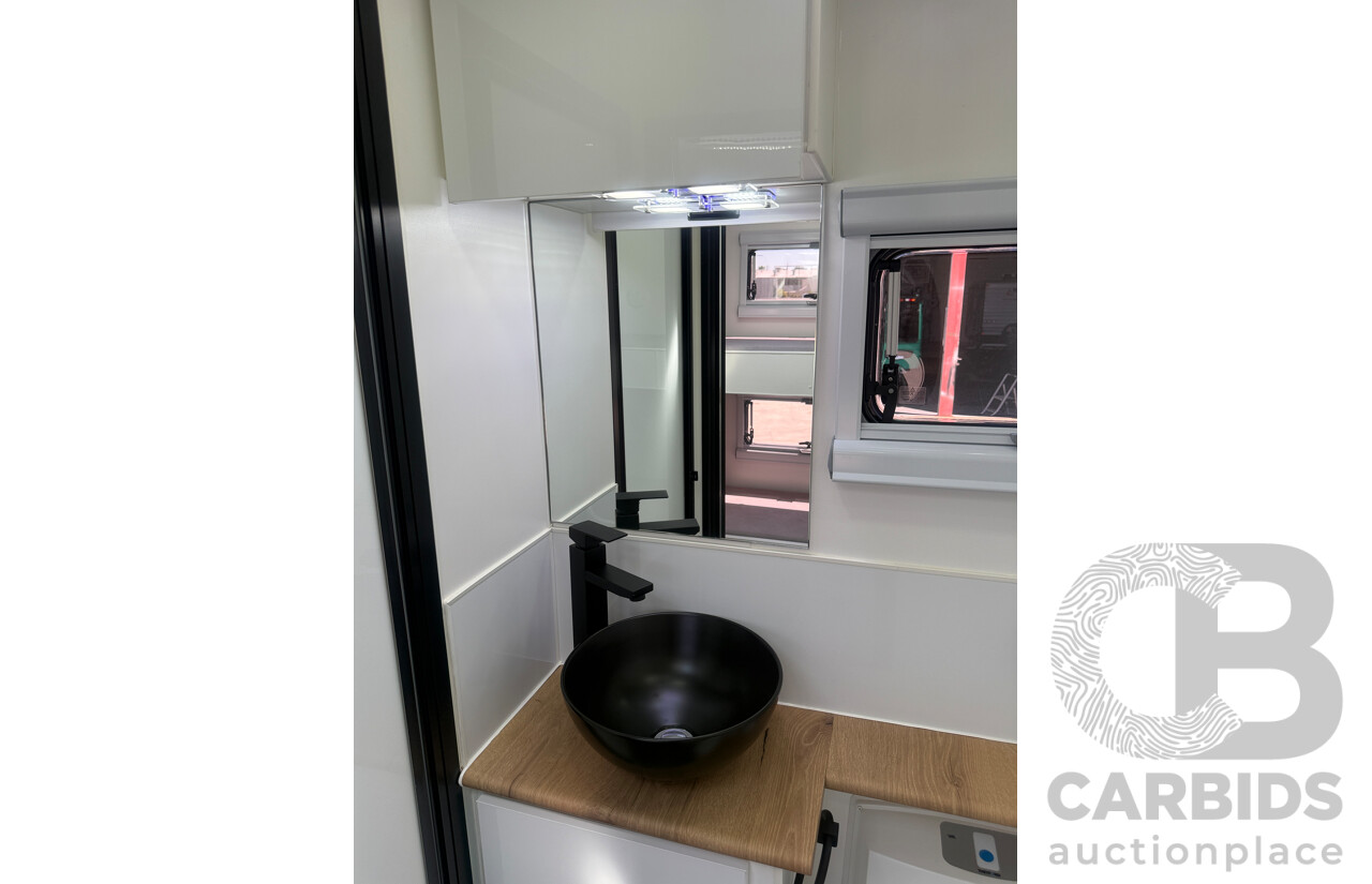 2024 MALIBU FAMILY MINI 2 BUNK 17FT SINGLE AXLE CARAVAN - WHITE/BLACK