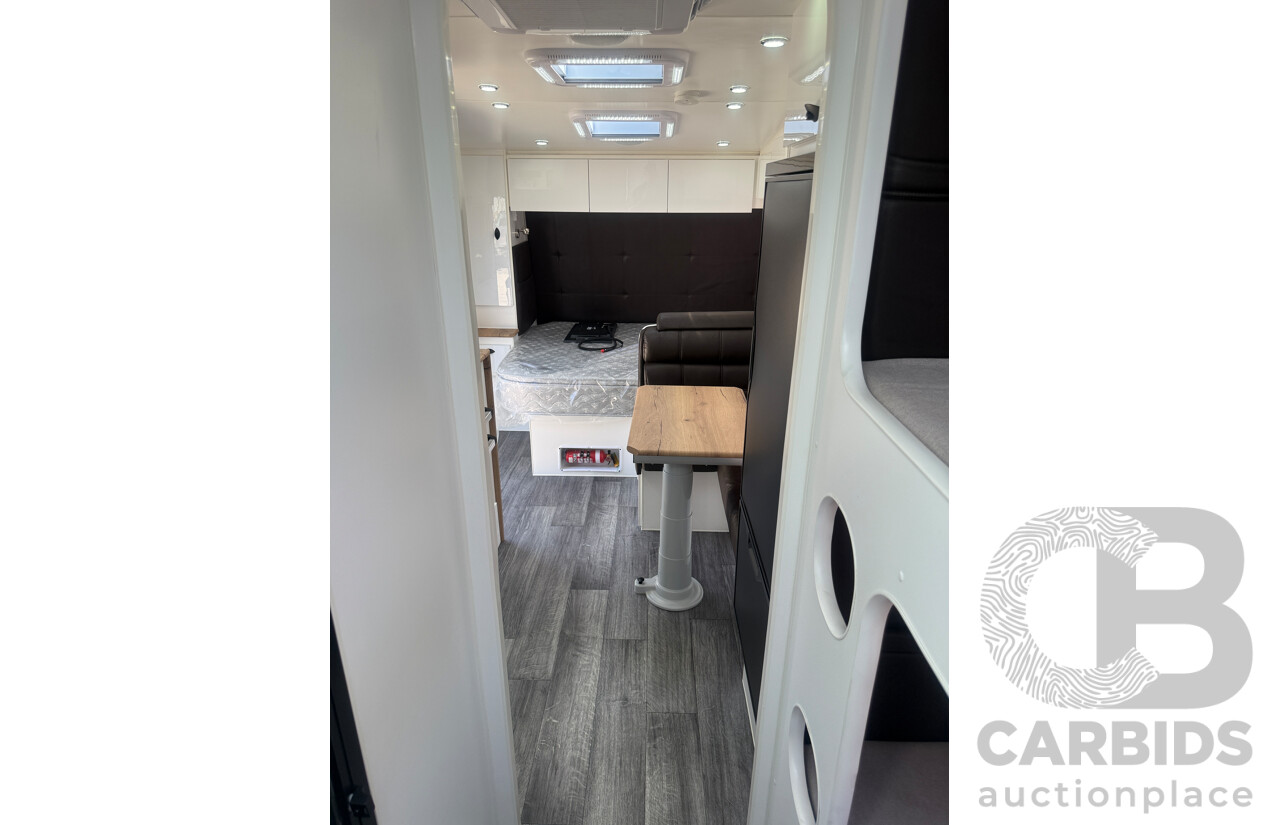 2024 MALIBU FAMILY MINI 2 BUNK 17FT SINGLE AXLE CARAVAN - WHITE/BLACK