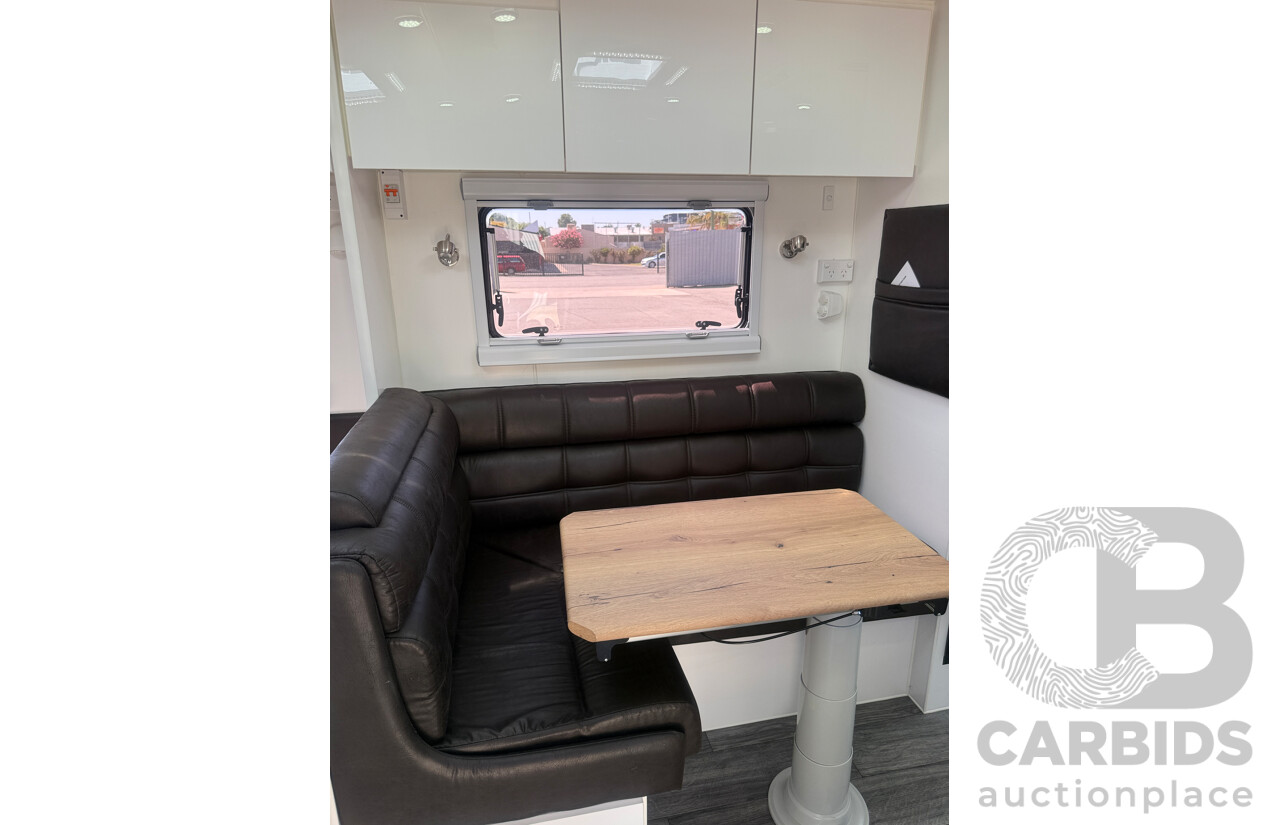 2024 MALIBU FAMILY MINI 2 BUNK 17FT SINGLE AXLE CARAVAN - WHITE/BLACK