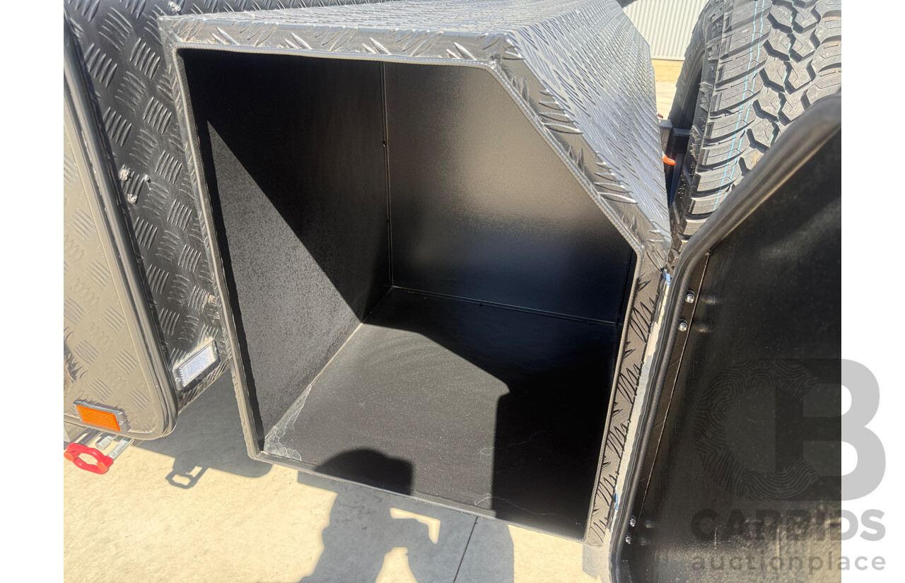 2024 MALIBU FAMILY MINI 2 BUNK 17FT SINGLE AXLE CARAVAN - WHITE/BLACK