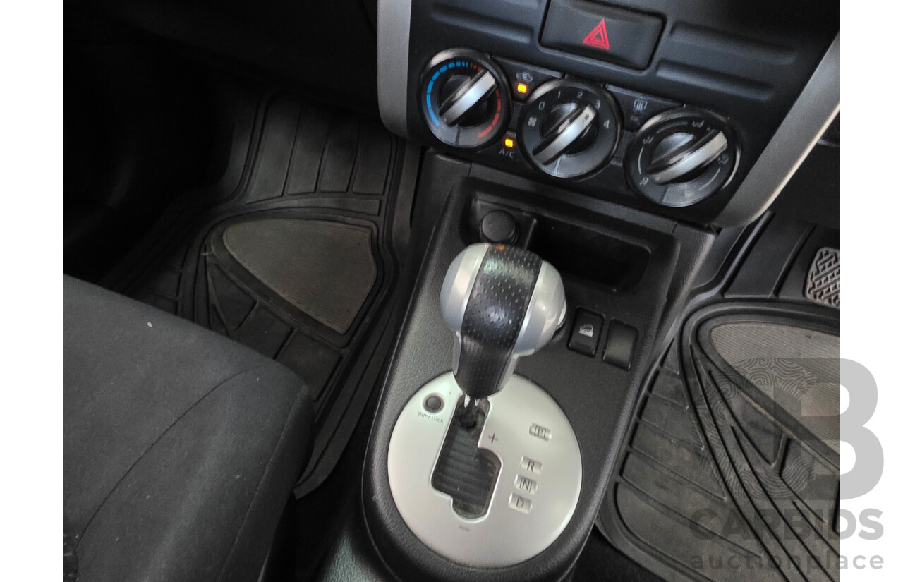 9/2013 Nissan X-Trail ST (4x4) T31 SERIES 5 4d Wagon White 2.5L