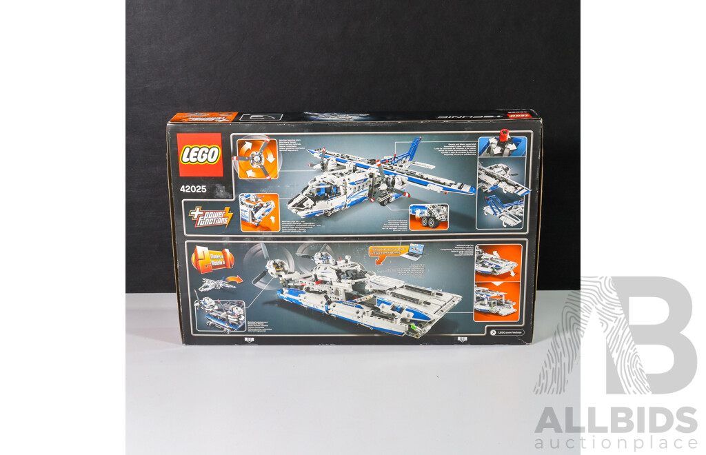 Lego Technic Cargo Plane 42025, Brand New in Box