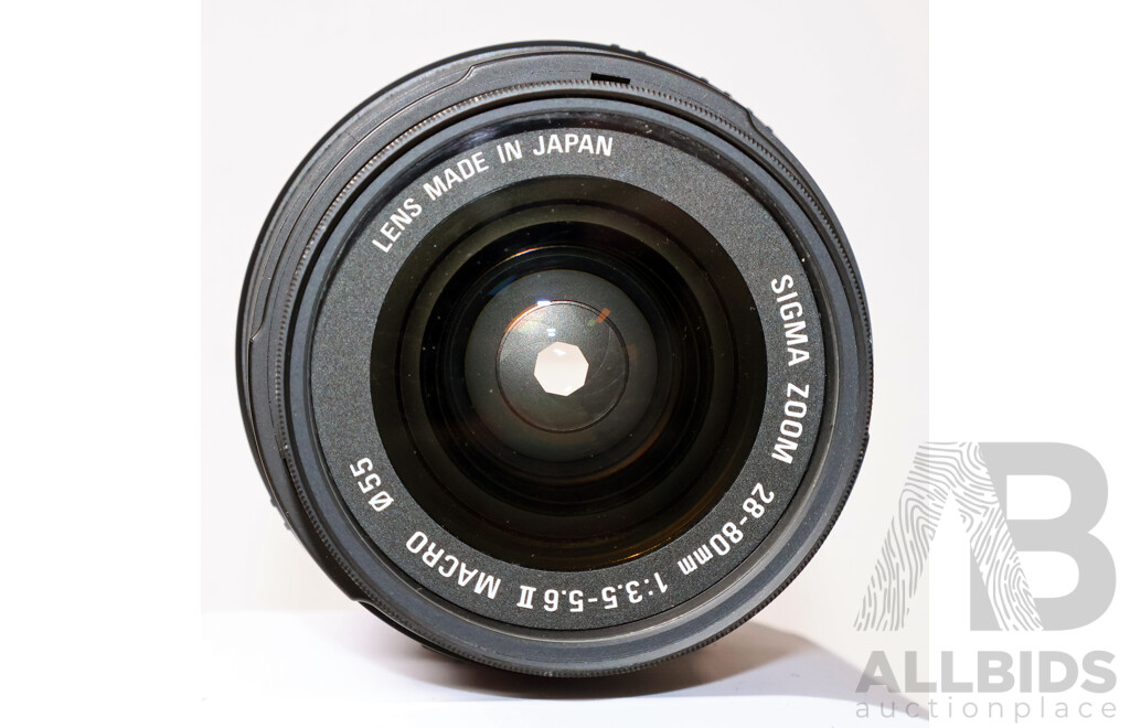 Pentax MZ-60 35mm Autofocus SLR with Sigma 20–80mm Zoom Lens & Booklet