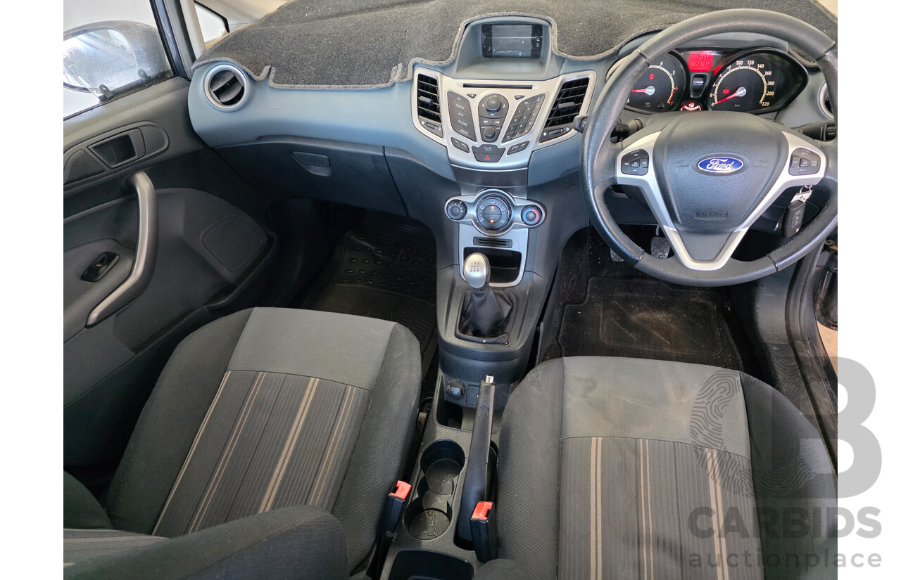 10/2009 Ford Fiesta LX WS 5d Hatchback Grey 1.6L