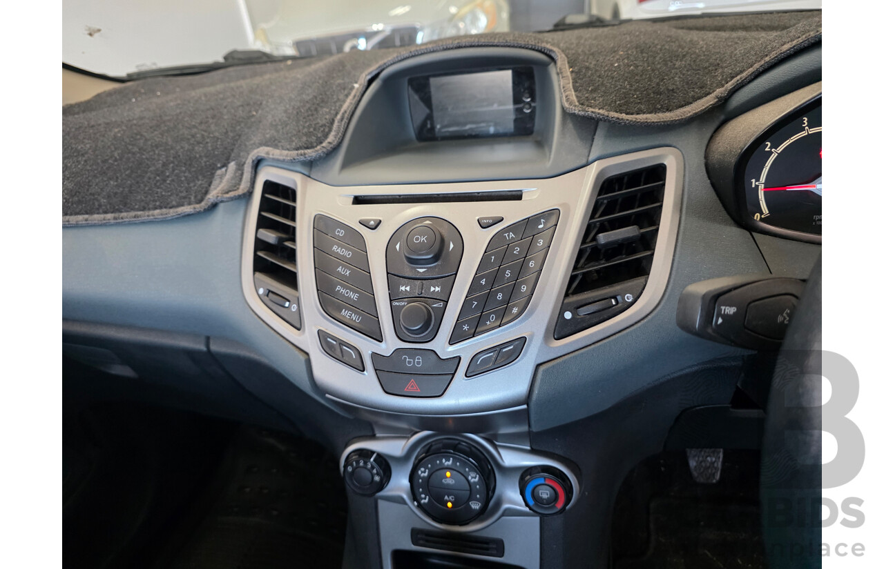 10/2009 Ford Fiesta LX WS 5d Hatchback Grey 1.6L