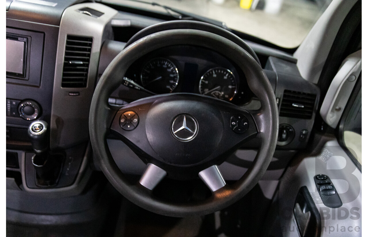 06/2018 Mercedes-Benz Sprinter 313CDI VS30 MWB (RWD) 907 2d Van Obsidian Black Metallic Twin Turbo Diesel 2.1L