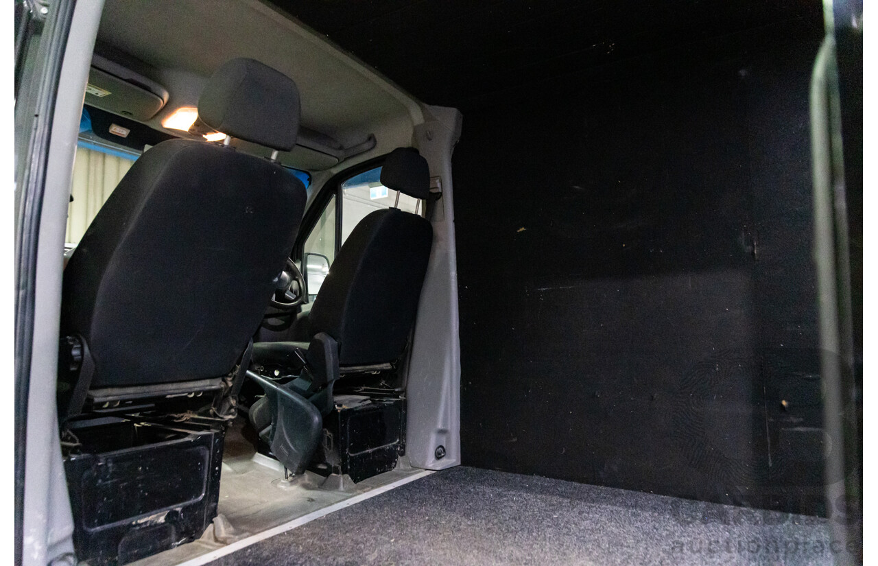 06/2018 Mercedes-Benz Sprinter 313CDI VS30 MWB (RWD) 907 2d Van Obsidian Black Metallic Twin Turbo Diesel 2.1L