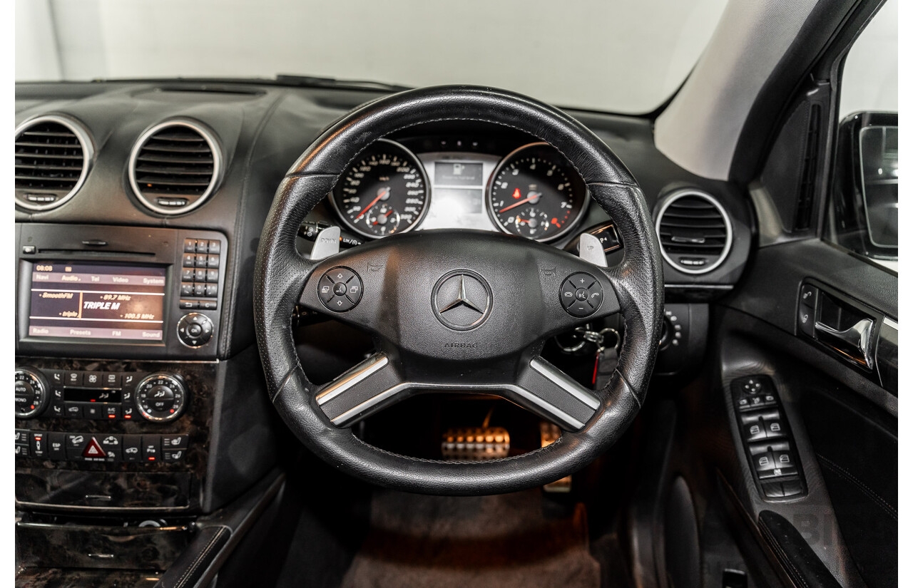 11/2008 Mercedes-Benz ML 63 AMG (4x4) W164 MY09 4d Wagon Obsidian Black Metalllic V8 6.2L