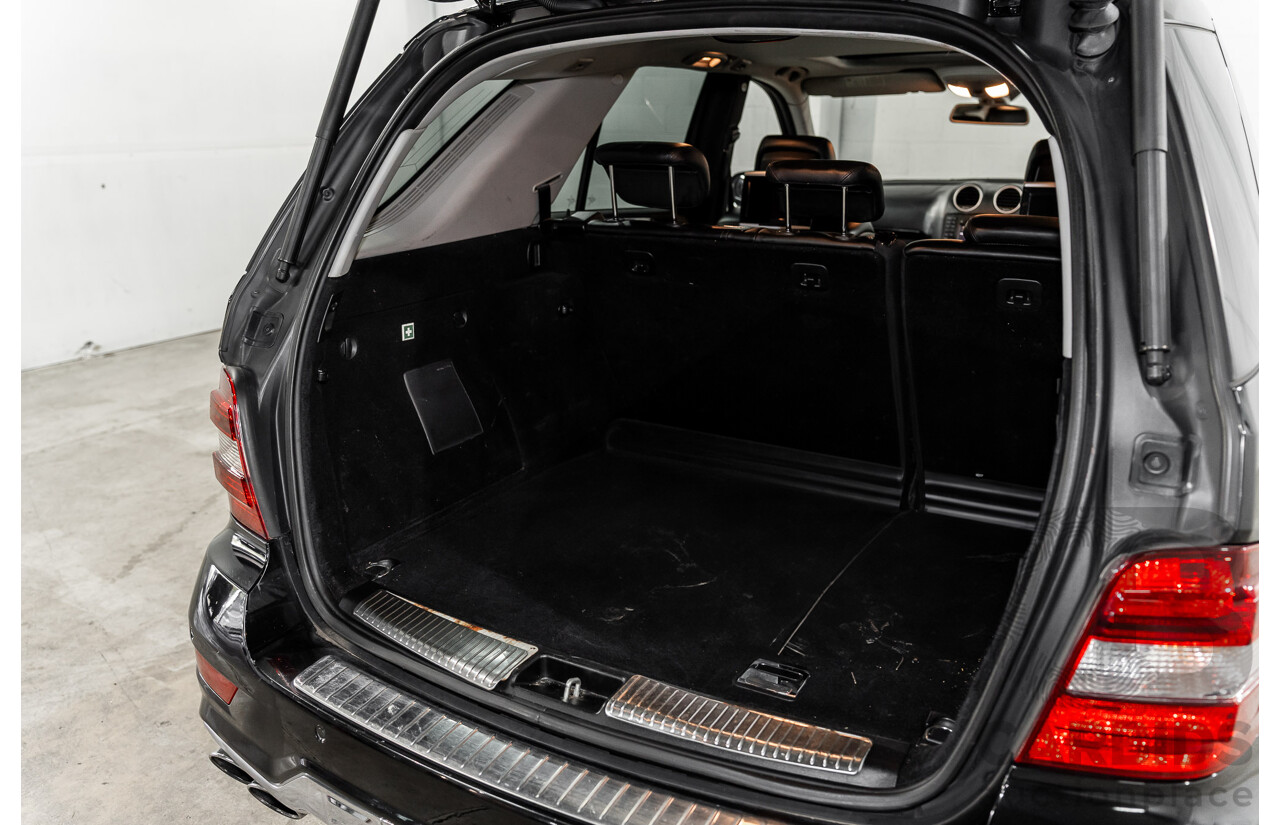 11/2008 Mercedes-Benz ML 63 AMG (4x4) W164 MY09 4d Wagon Obsidian Black Metalllic V8 6.2L
