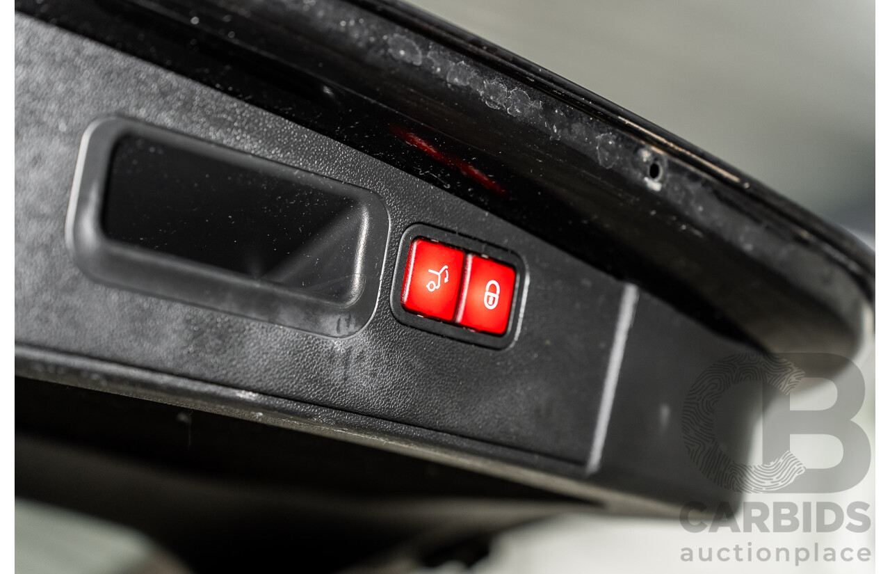 11/2008 Mercedes-Benz ML 63 AMG (4x4) W164 MY09 4d Wagon Obsidian Black Metalllic V8 6.2L