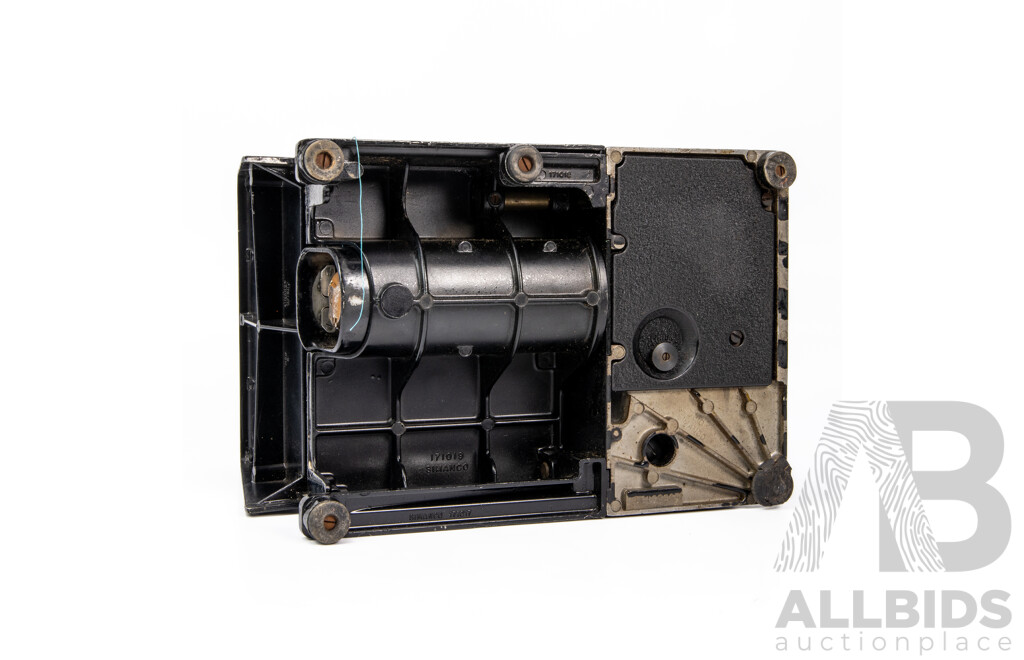 Vintage Singer Featherweight 222K Sewing Machine in Case