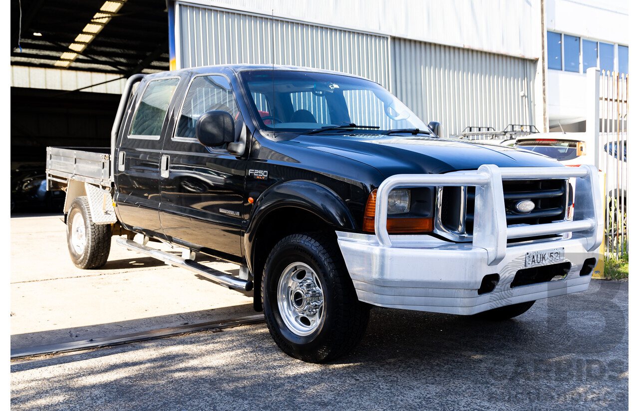 7/2005 Ford F250 XLT (4x4) RN Crew Cab P/Up Ebony Black Turbo Diesel Powerstroke V8 7.3L