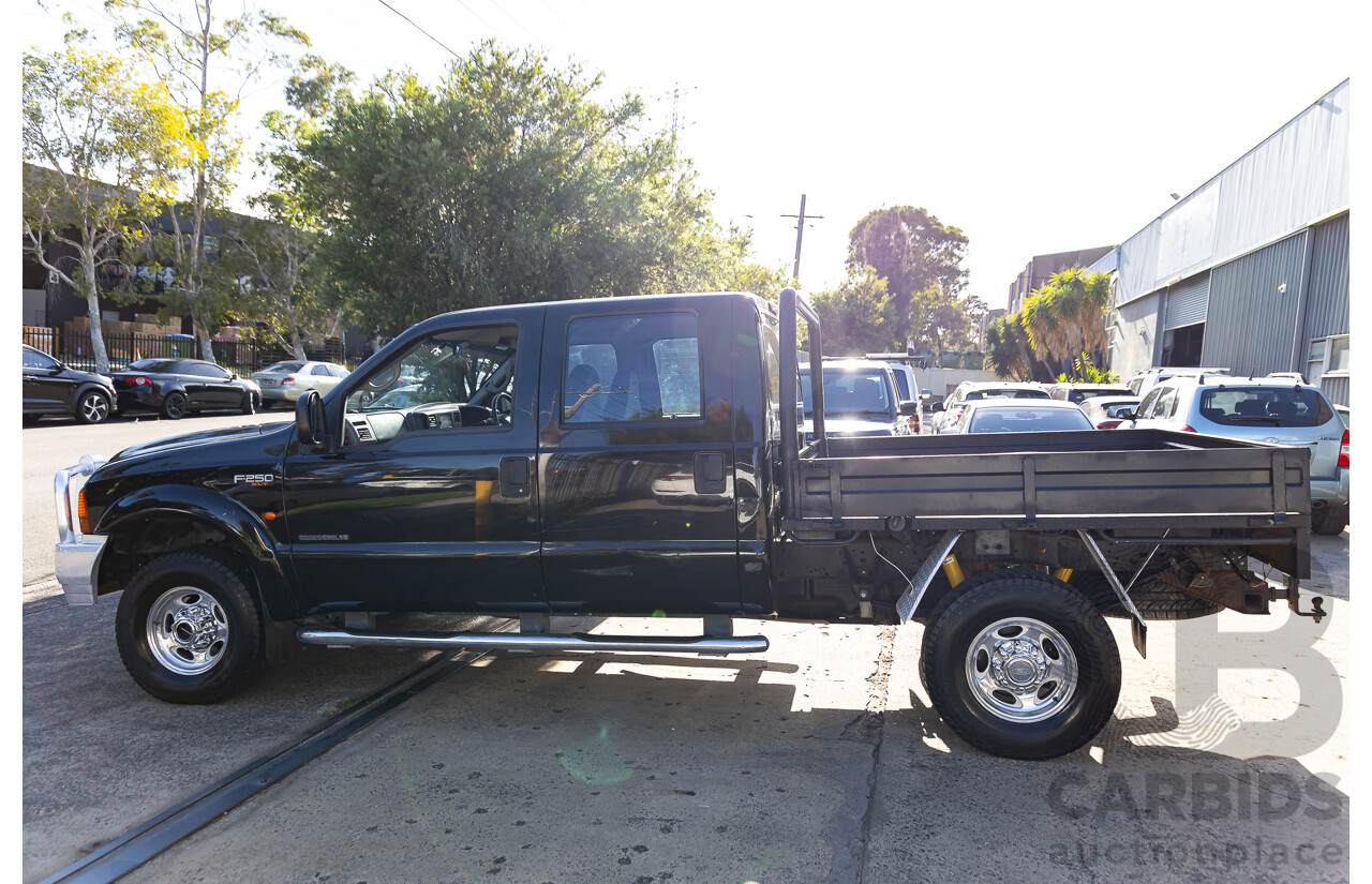 7/2005 Ford F250 XLT (4x4) RN Crew Cab P/Up Ebony Black Turbo Diesel Powerstroke V8 7.3L