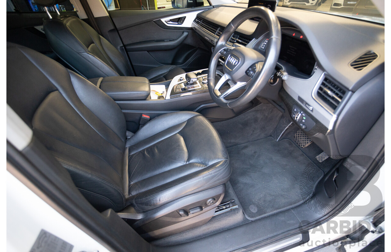 10/2015 Audi Q7 3.0 TDI Quattro (AWD) 4M 4D Wagon Pure White Turbo Diesel V6 (200kw) 3.0L - 7 seater
