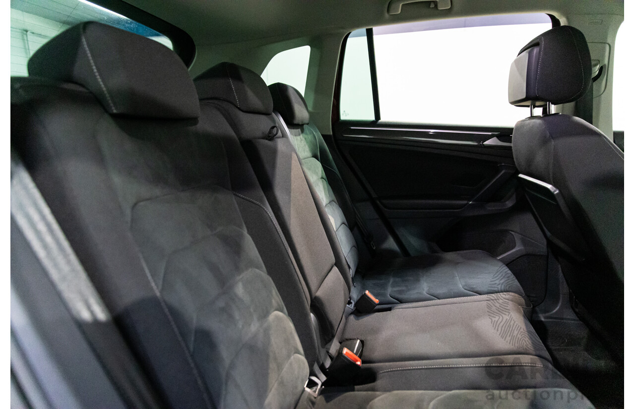 02/2018 Volkswagen Tiguan 162 TSI Sportline (AWD) 5NA MY18 4d Wagon Ruby Red Metallic Turbo 2.0L