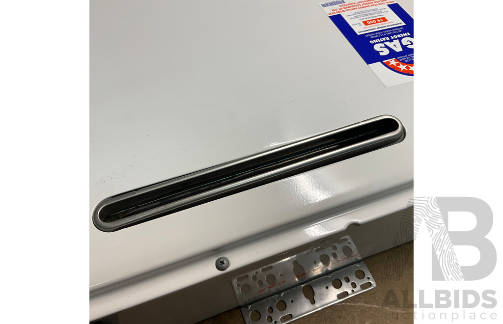 Rinnal Infinity 26 SmartStart Hot Water Heater LPG 50- Degree External