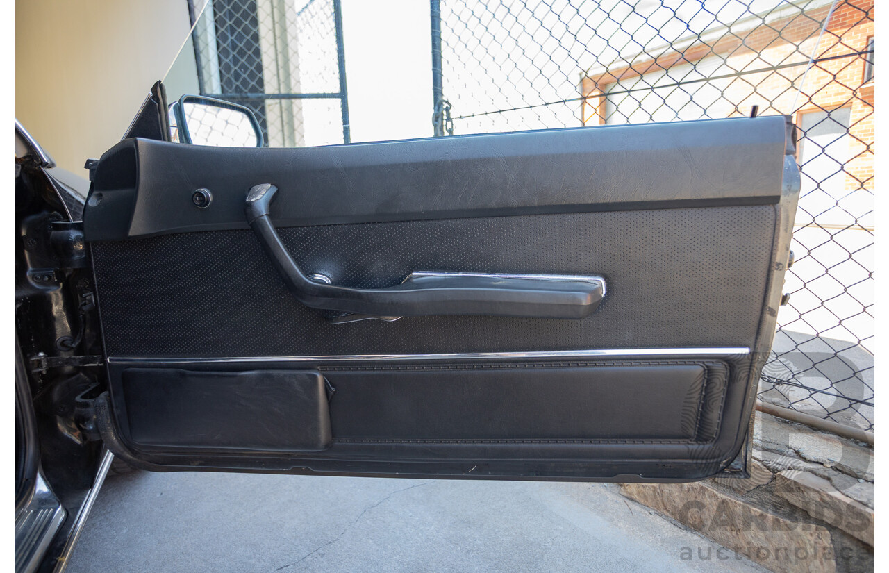 1/1977 BMW 633CSi E24 2D Coupe Schwarz Black 3.2L - Import