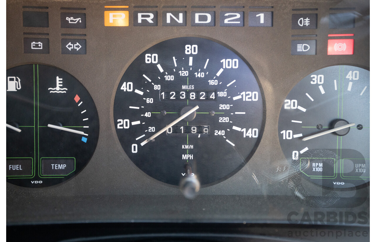 1/1977 BMW 633CSi E24 2D Coupe Schwarz Black 3.2L - Import