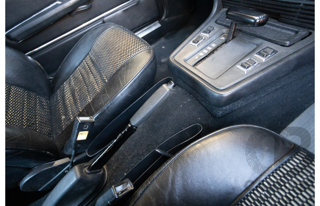 1/1977 BMW 633CSi E24 2D Coupe Schwarz Black 3.2L - Import