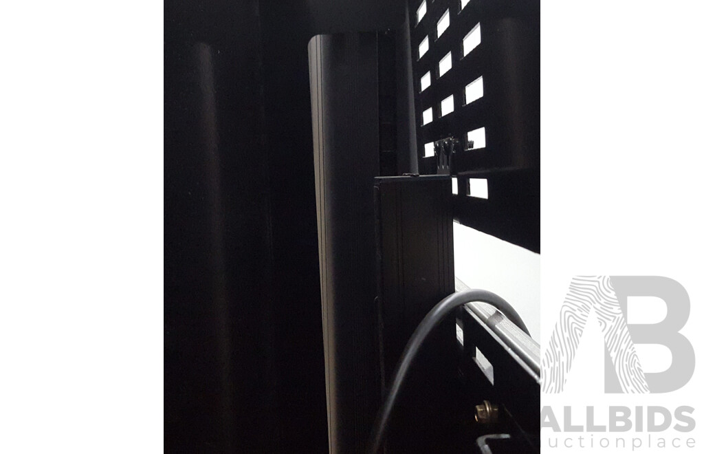 North Bayou TW100 Motorized Mobile Stand