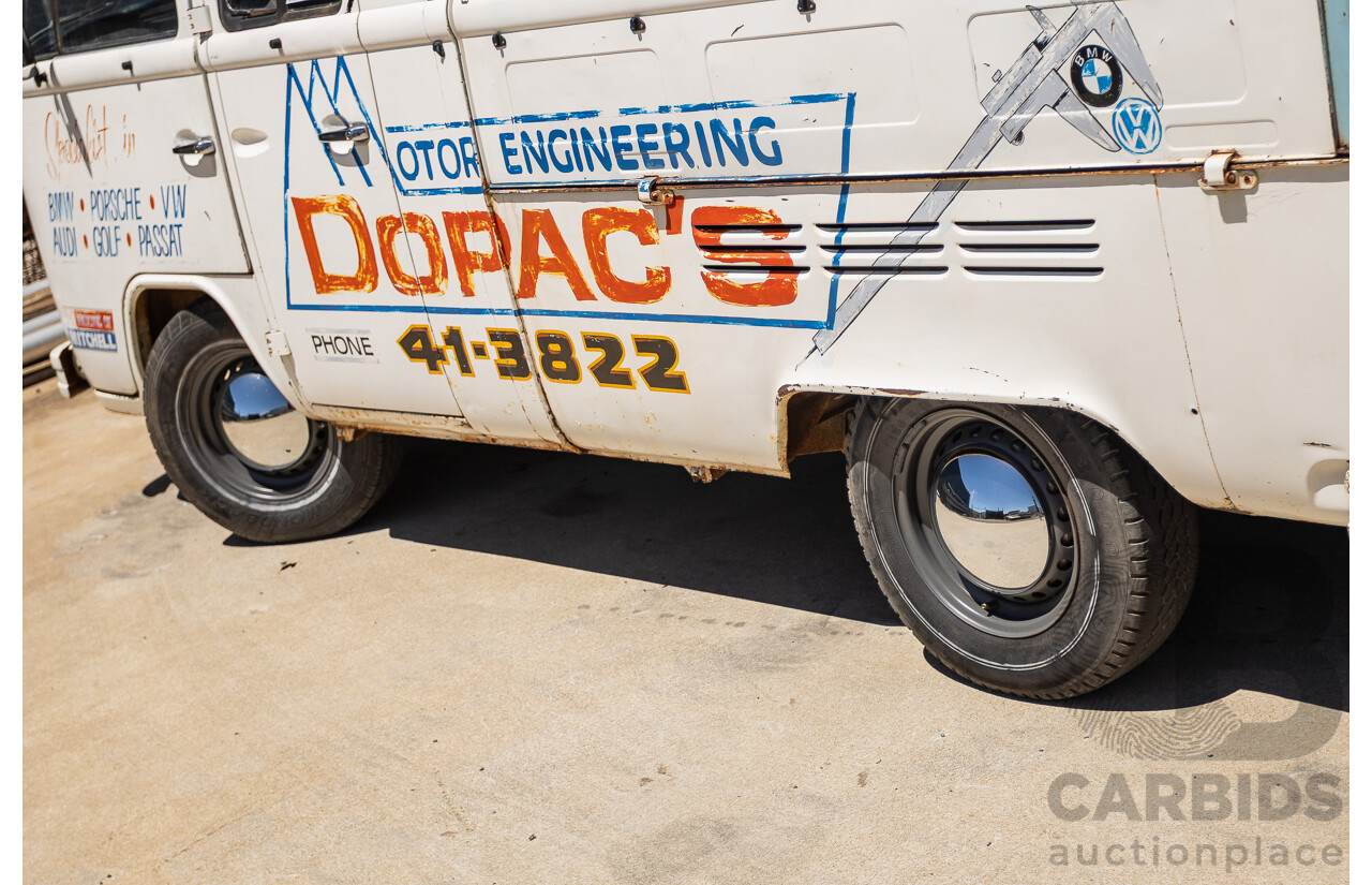 9/1975 Volkswagen Kombi Transporter Type 2 2d Crew Cab Utility White 1.8L