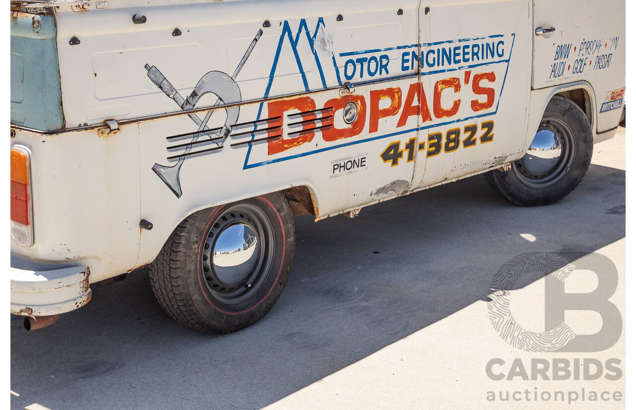 9/1975 Volkswagen Kombi Transporter Type 2 2d Crew Cab Utility White 1.8L