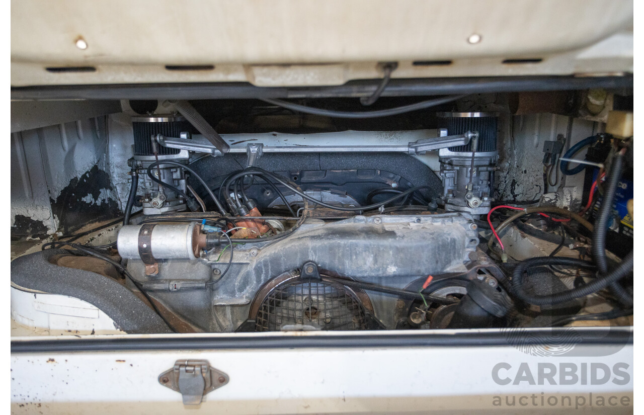 9/1975 Volkswagen Kombi Transporter Type 2 2d Crew Cab Utility White 1.8L