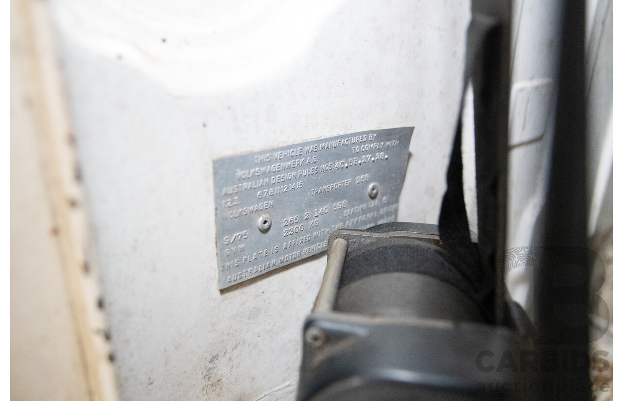 9/1975 Volkswagen Kombi Transporter Type 2 2d Crew Cab Utility White 1.8L