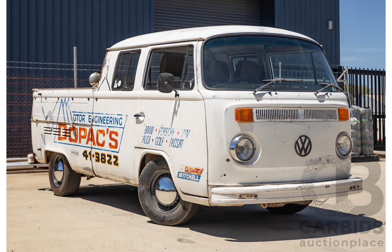 9/1975 Volkswagen Kombi Transporter Type 2 2d Crew Cab Utility White 1.8L
