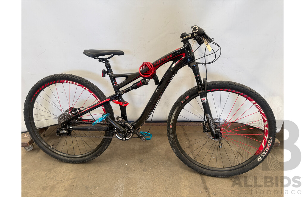 17 Inch Specialized S Front & Rear Suspension Mountain Bike