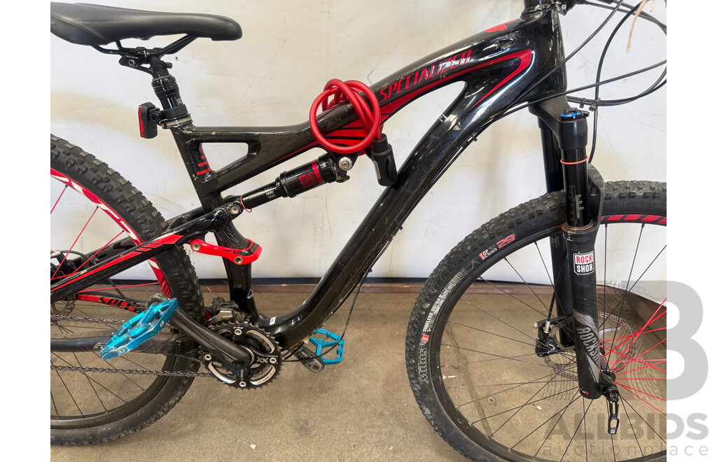 17 Inch Specialized S Front & Rear Suspension Mountain Bike