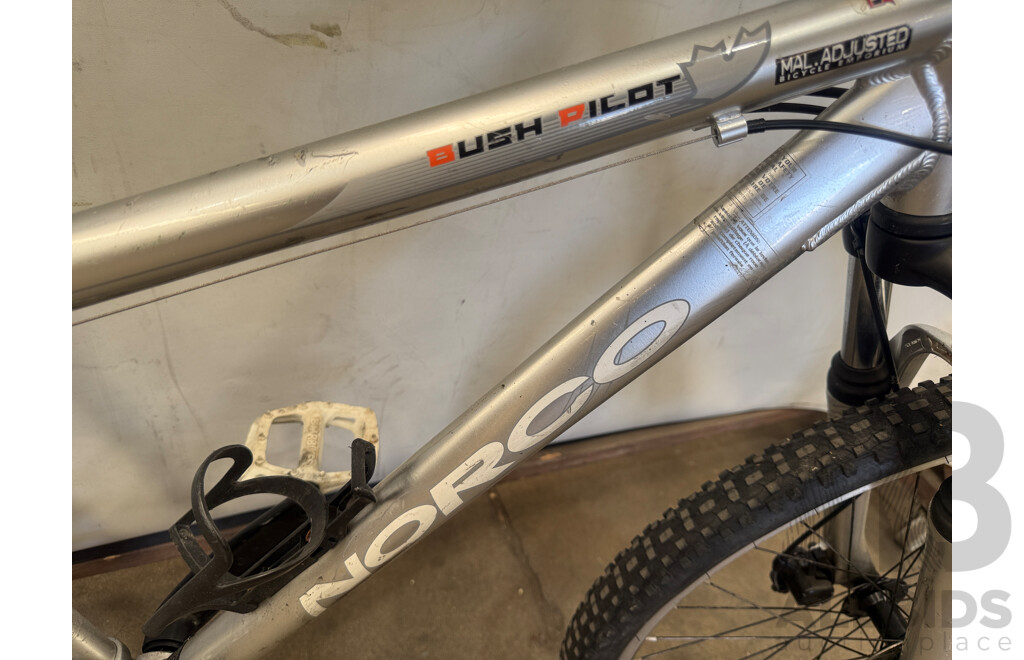 17 Inch Norco Bush Pilot Front Suspension Mountain Bike
