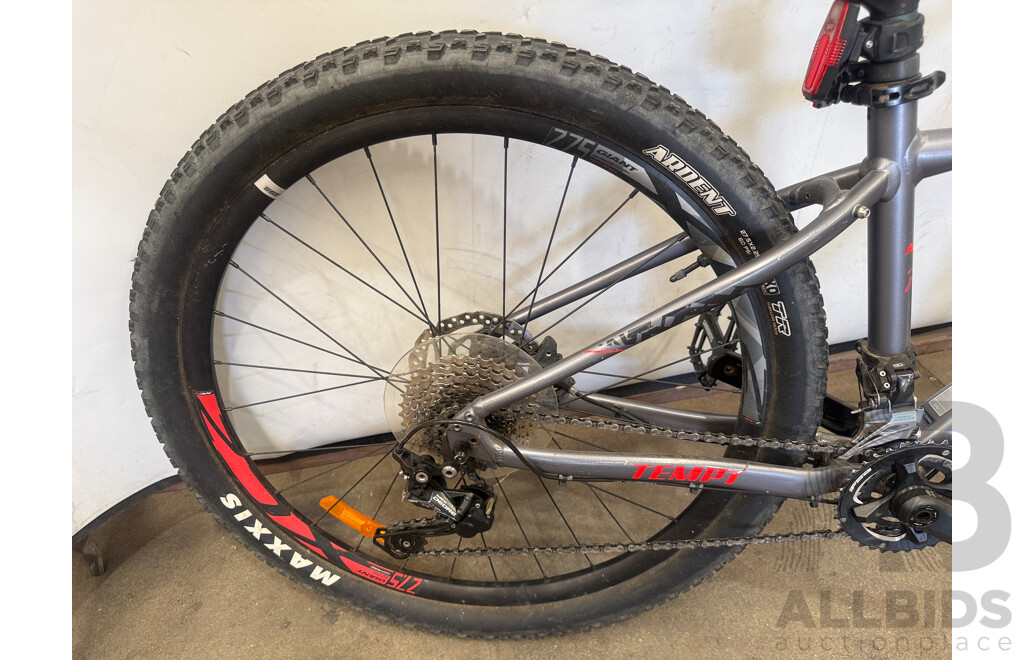 16 Inch Giant Liv Tempt Front Suspension Mountain Bike