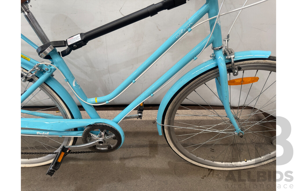 17 Inch Repco Uptown Pedal Street Cruiser Bike