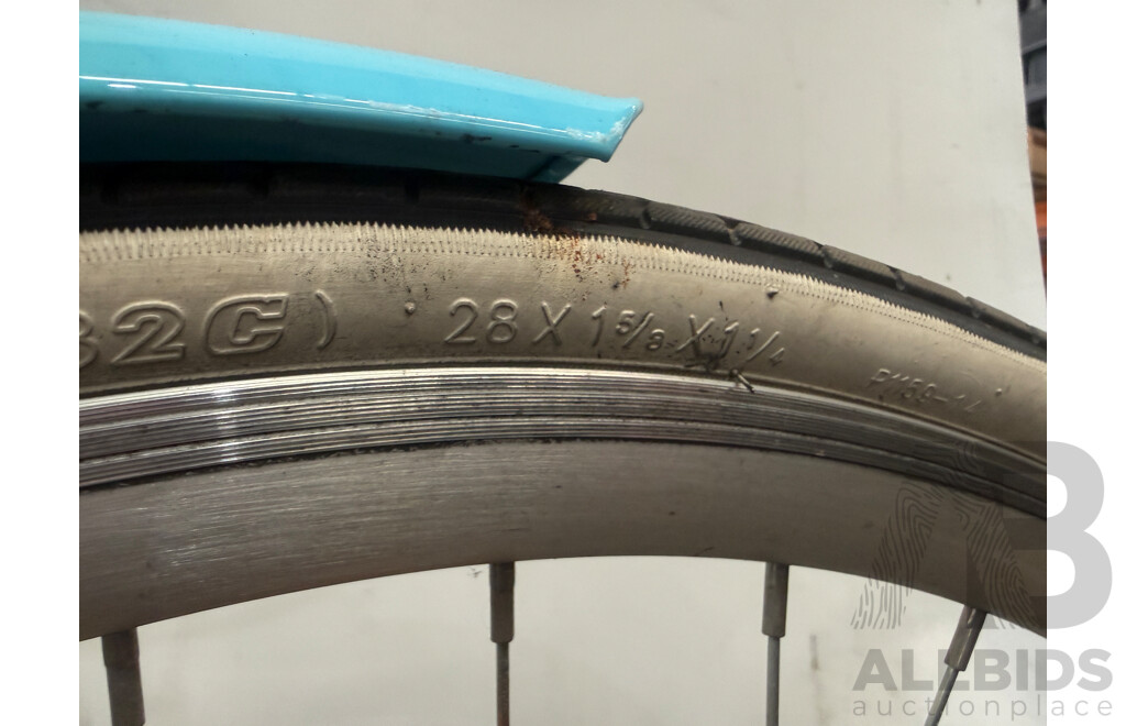 17 Inch Repco Uptown Pedal Street Cruiser Bike