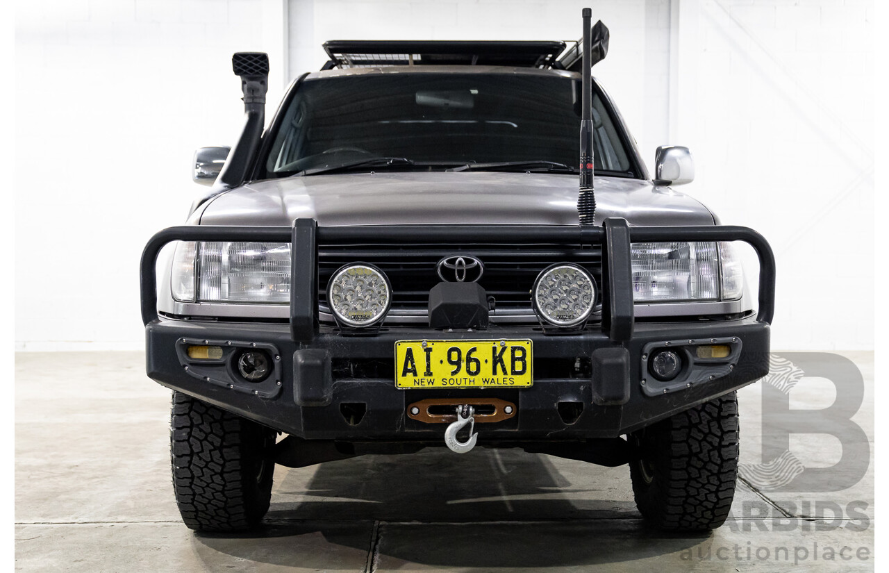 10/2001 Toyota Landcruiser GXL (4x4) HDJ100R 4d Wagon Thunder Cloud Grey Metallic Turbo Diesel 4.2L