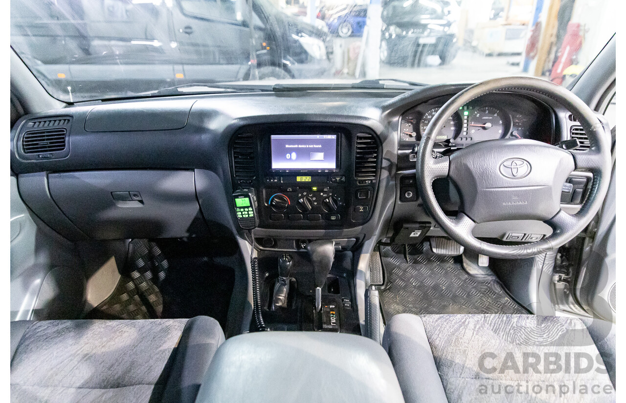 10/2001 Toyota Landcruiser GXL (4x4) HDJ100R 4d Wagon Thunder Cloud Grey Metallic Turbo Diesel 4.2L