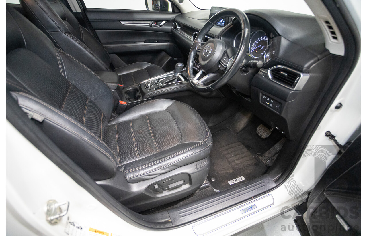 09/2017 Mazda CX-5 Akera (AWD) MY17.5 (KF SERIES 2) 4D Wagon Snowflake White Pearl Turbo Diesel 2.2L