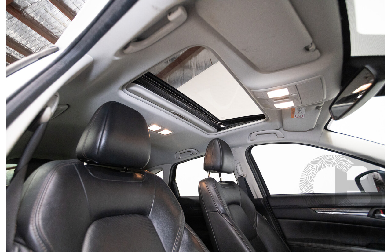 09/2017 Mazda CX-5 Akera (AWD) MY17.5 (KF SERIES 2) 4D Wagon Snowflake White Pearl Turbo Diesel 2.2L