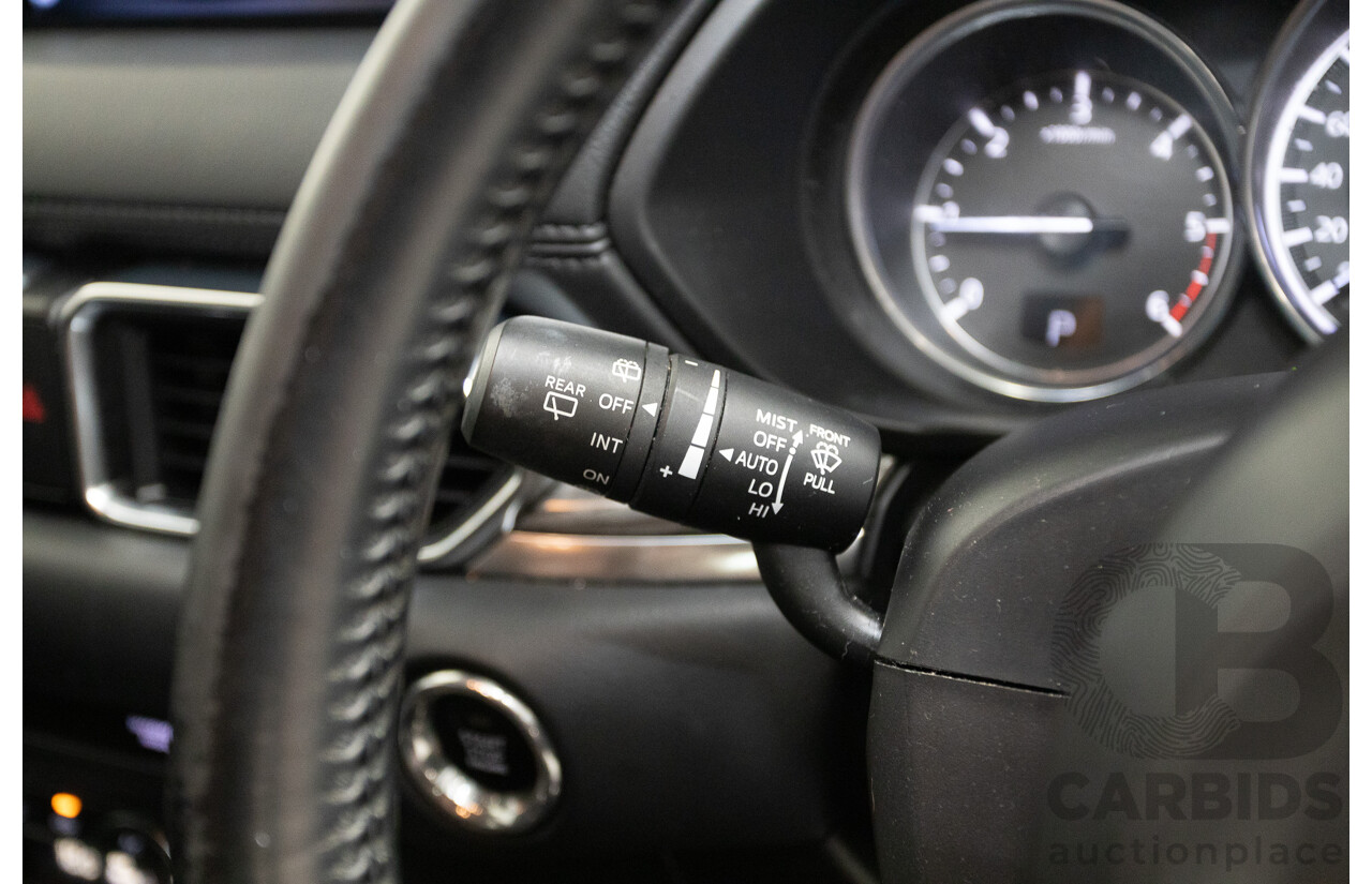 09/2017 Mazda CX-5 Akera (AWD) MY17.5 (KF SERIES 2) 4D Wagon Snowflake White Pearl Turbo Diesel 2.2L