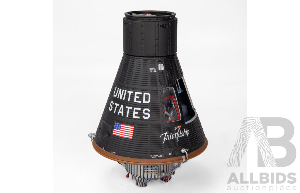 Model Mercury Friendship Seven Spacecraft Capsule with Astronaut John Glenn - 1:12 Scale