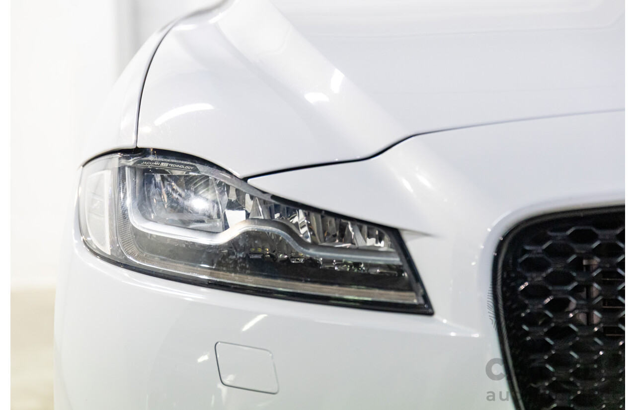03/2020 Jaguar F-Pace 25d Chequered Flag (AWD 177kW) X761 MY20 4d Wagon Yulong White Metallic Turbo Diesel 2.0L