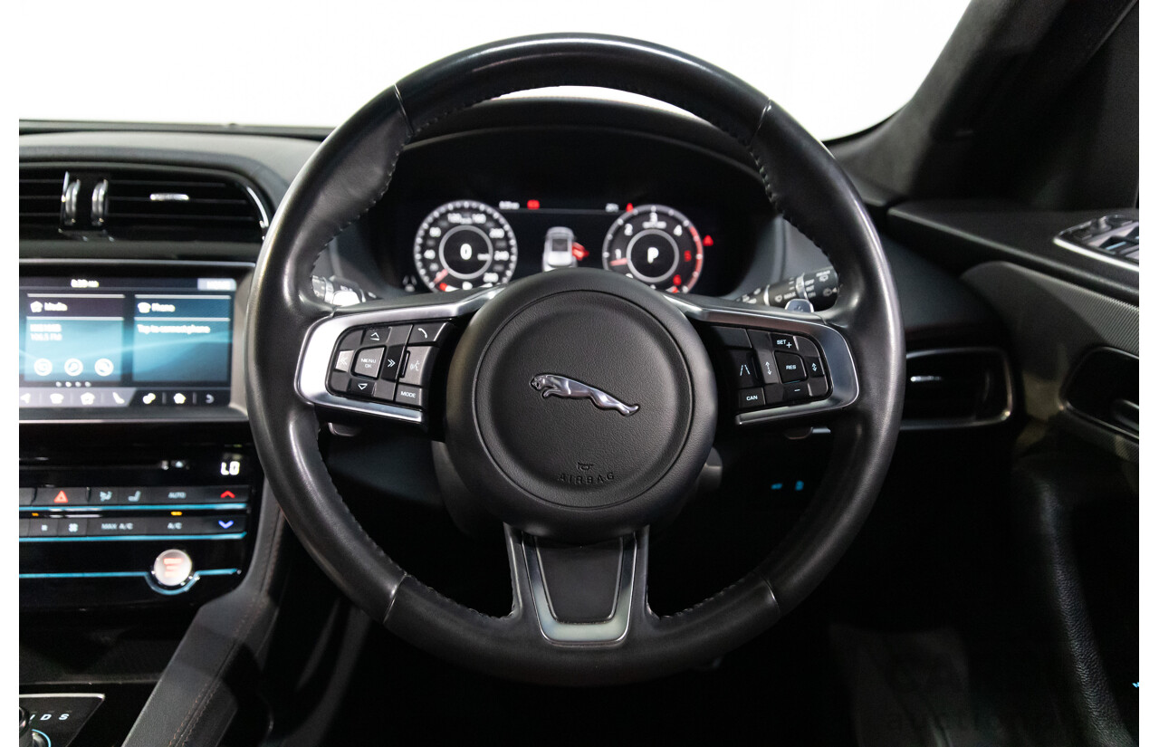 03/2020 Jaguar F-Pace 25d Chequered Flag (AWD 177kW) X761 MY20 4d Wagon Yulong White Metallic Turbo Diesel 2.0L