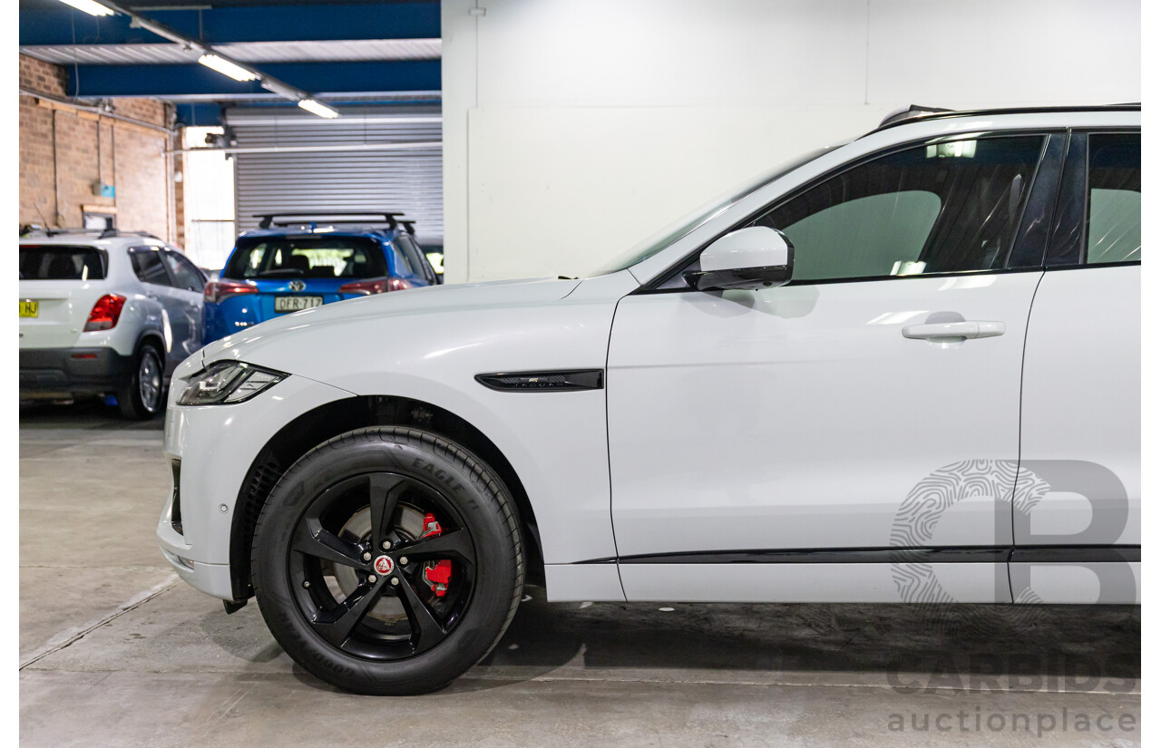 03/2020 Jaguar F-Pace 25d Chequered Flag (AWD 177kW) X761 MY20 4d Wagon Yulong White Metallic Turbo Diesel 2.0L
