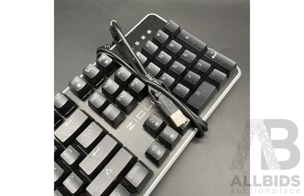 RAZER DeathAdder Gaming Mouse and ZIDLI Keyboard - Lot of 2